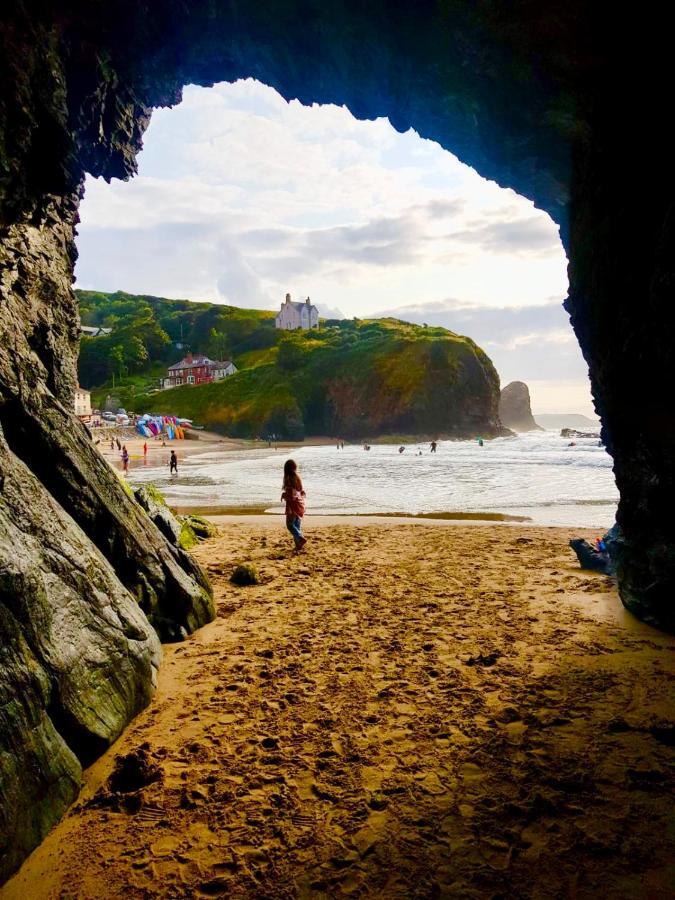 Wild Coastal Retreat At Troed Y Rhiw Aberporth, West Wales Villa Buitenkant foto