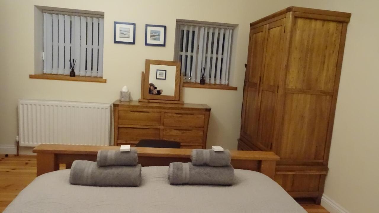 Wild Coastal Retreat At Troed Y Rhiw Aberporth, West Wales Villa Buitenkant foto
